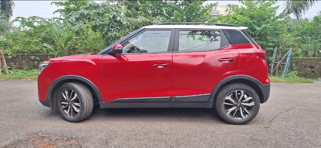 Used 2021 Mahindra XUV300 Used 2021 Mahindra XUV300