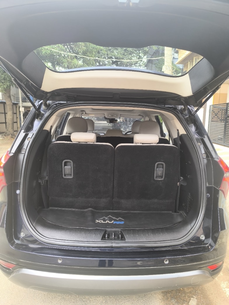 Used 2023 Mahindra XUV700 Used 2023 Mahindra XUV700