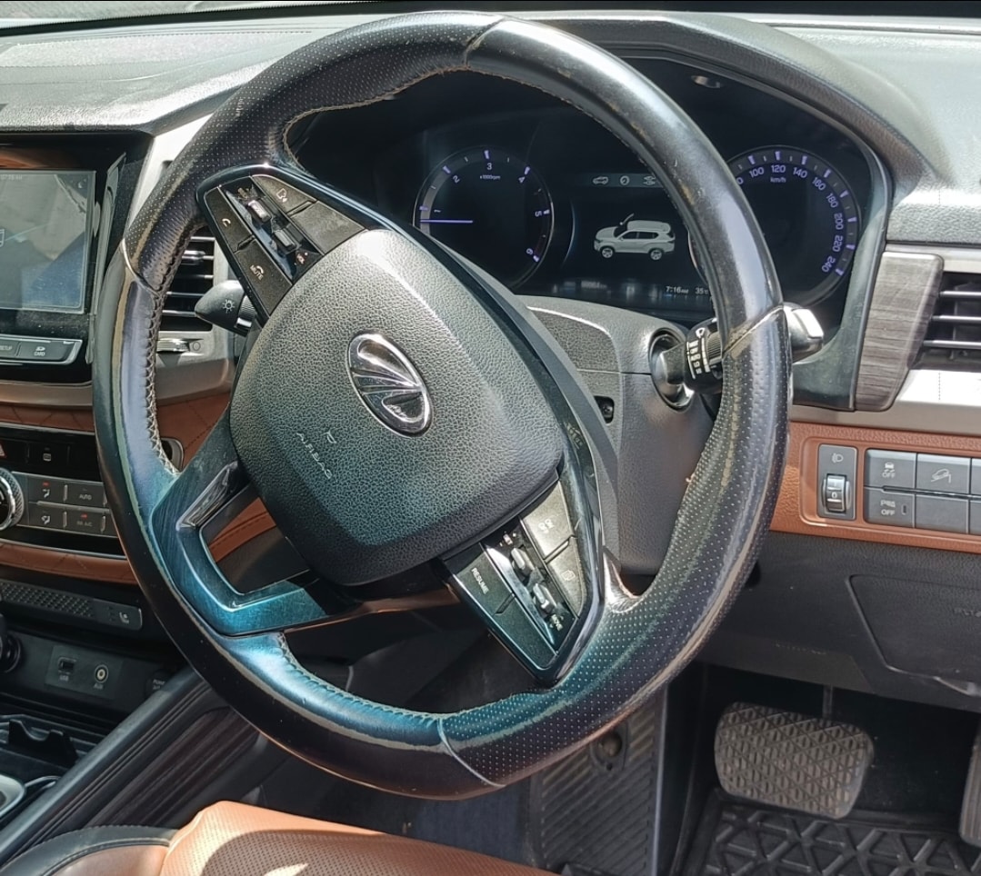 Used 2019 Mahindra Alturas G4 Used 2019 Mahindra Alturas G4