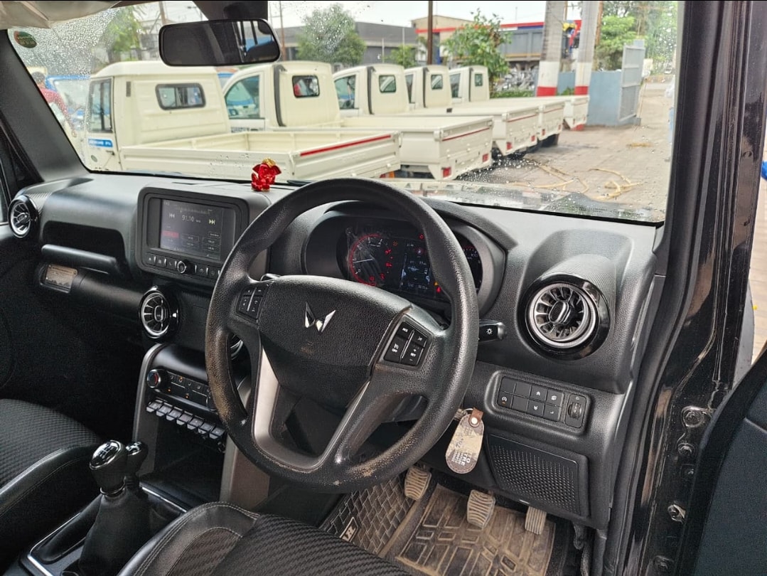 Used 2023 Mahindra Thar Used 2023 Mahindra Thar