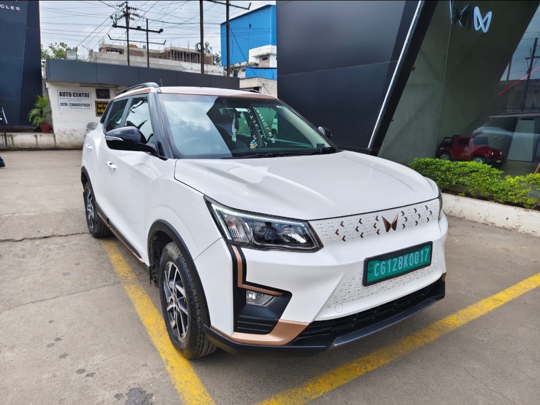 Used 2023 Mahindra XUV400 Used 2023 Mahindra XUV400