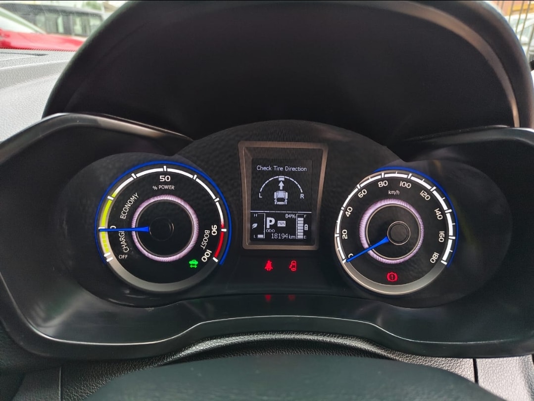 Used 2023 Mahindra XUV400 Used 2023 Mahindra XUV400