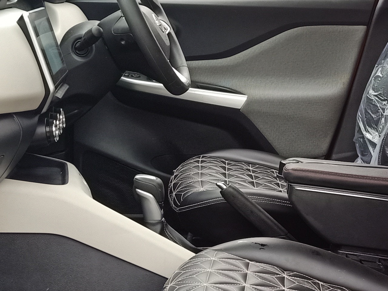 Used 2023 Nissan Magnite Used 2023 Nissan Magnite