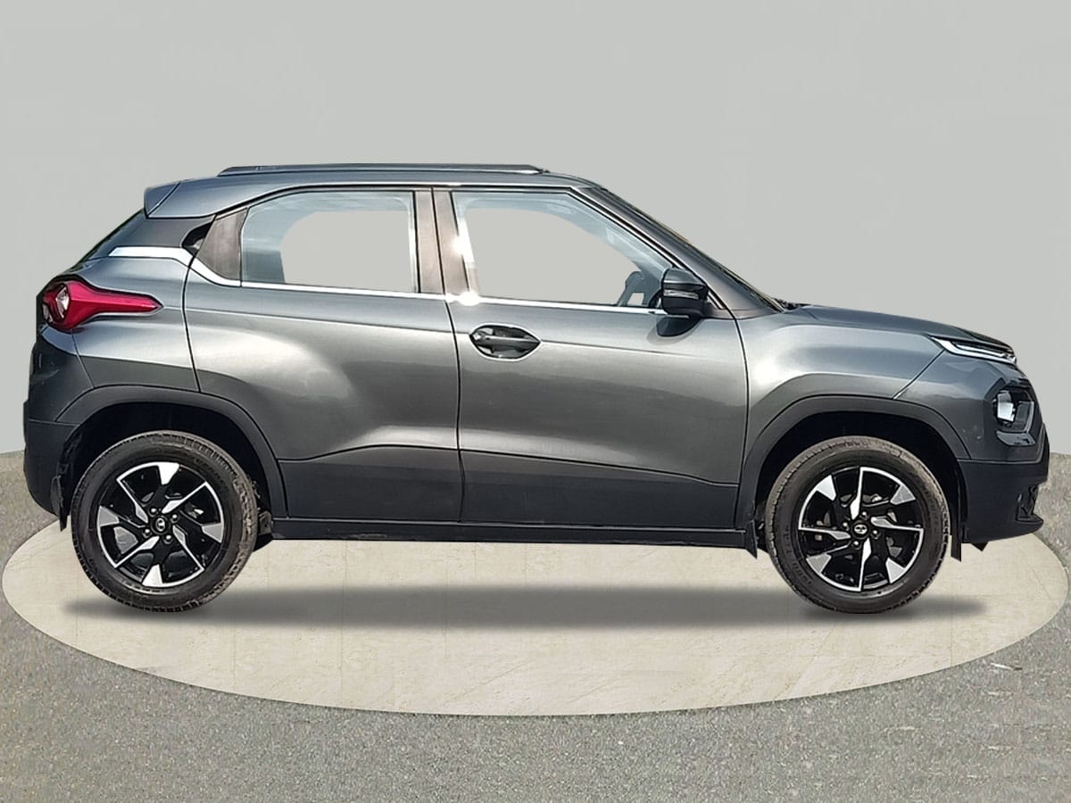 Punch image 6 Punch image 6