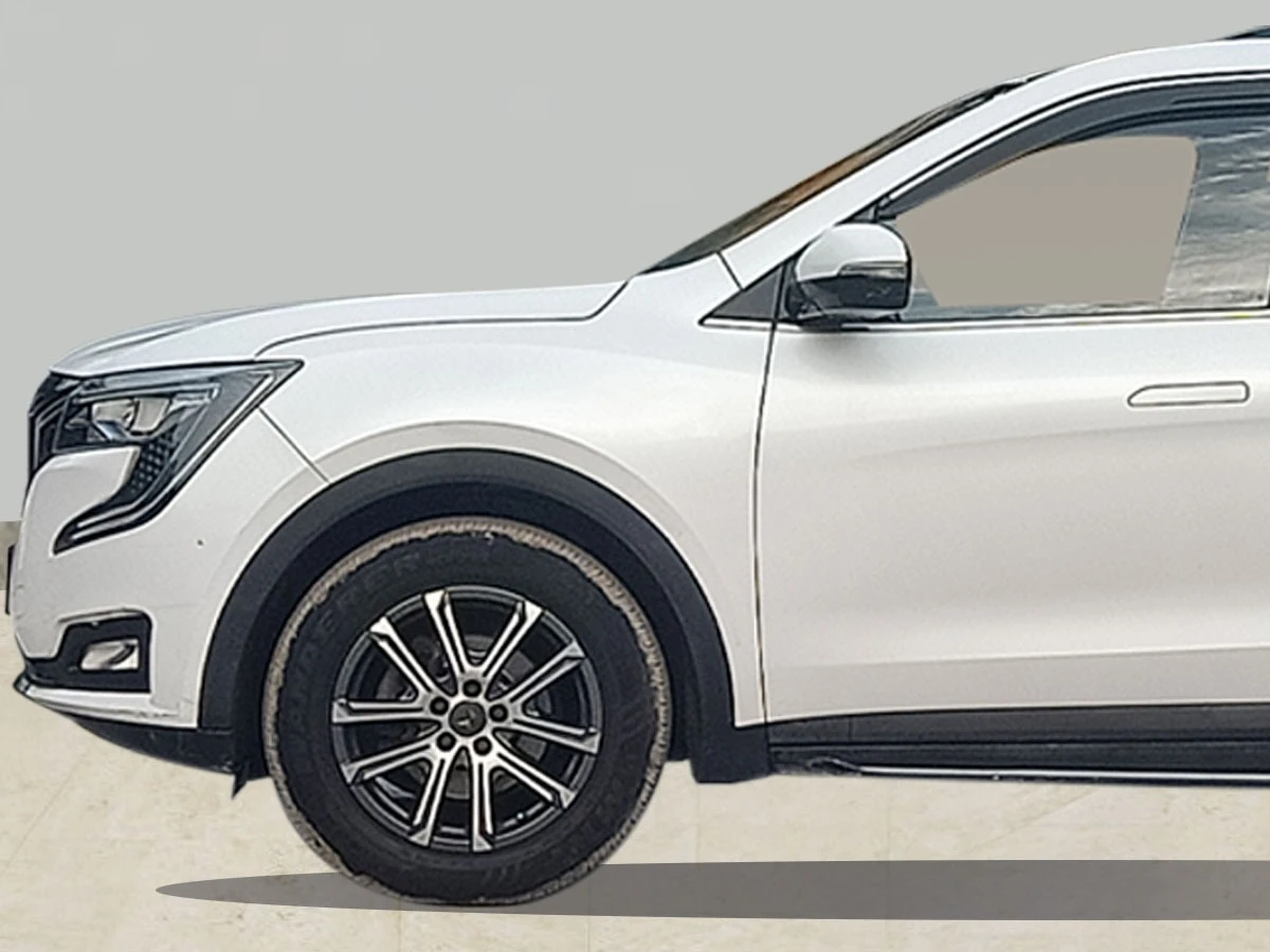 Used 2021 Mahindra XUV700 Used 2021 Mahindra XUV700