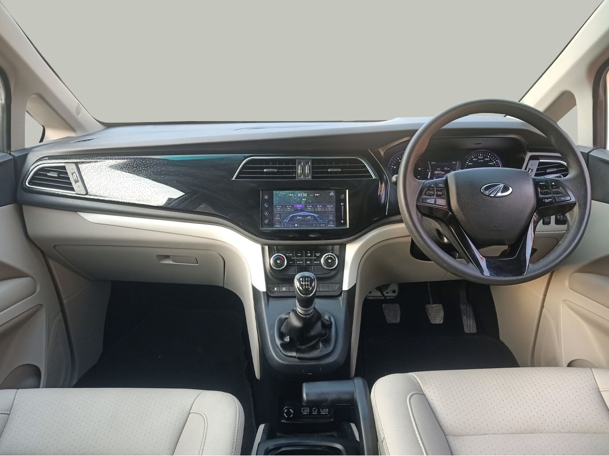 Used 2019 Mahindra Marazzo Used 2019 Mahindra Marazzo