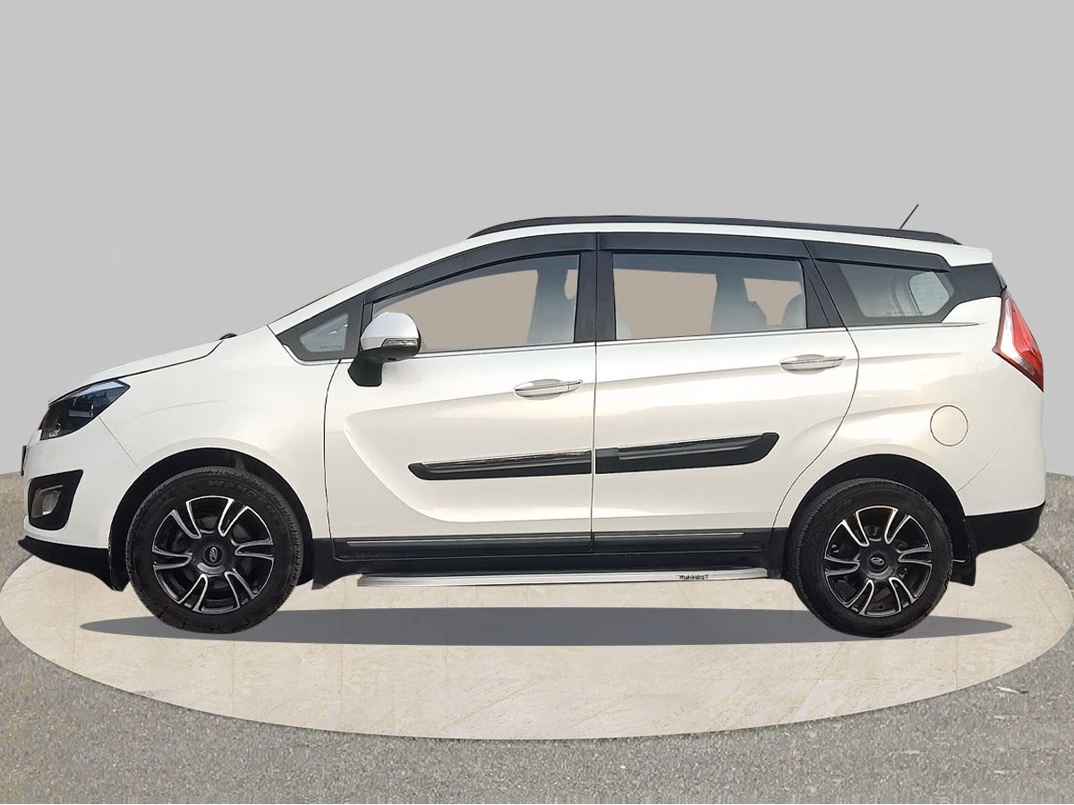Used 2019 Mahindra Marazzo Used 2019 Mahindra Marazzo