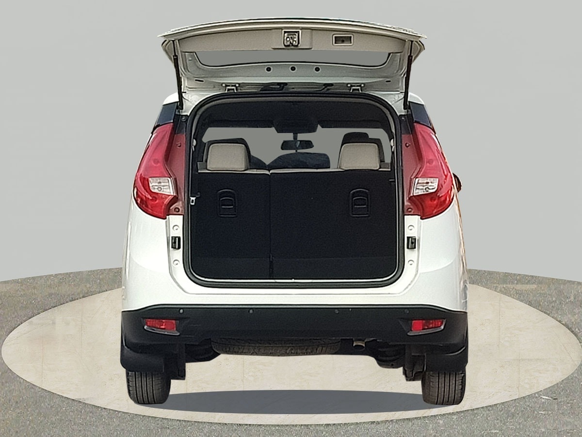 Used 2019 Mahindra Marazzo Used 2019 Mahindra Marazzo