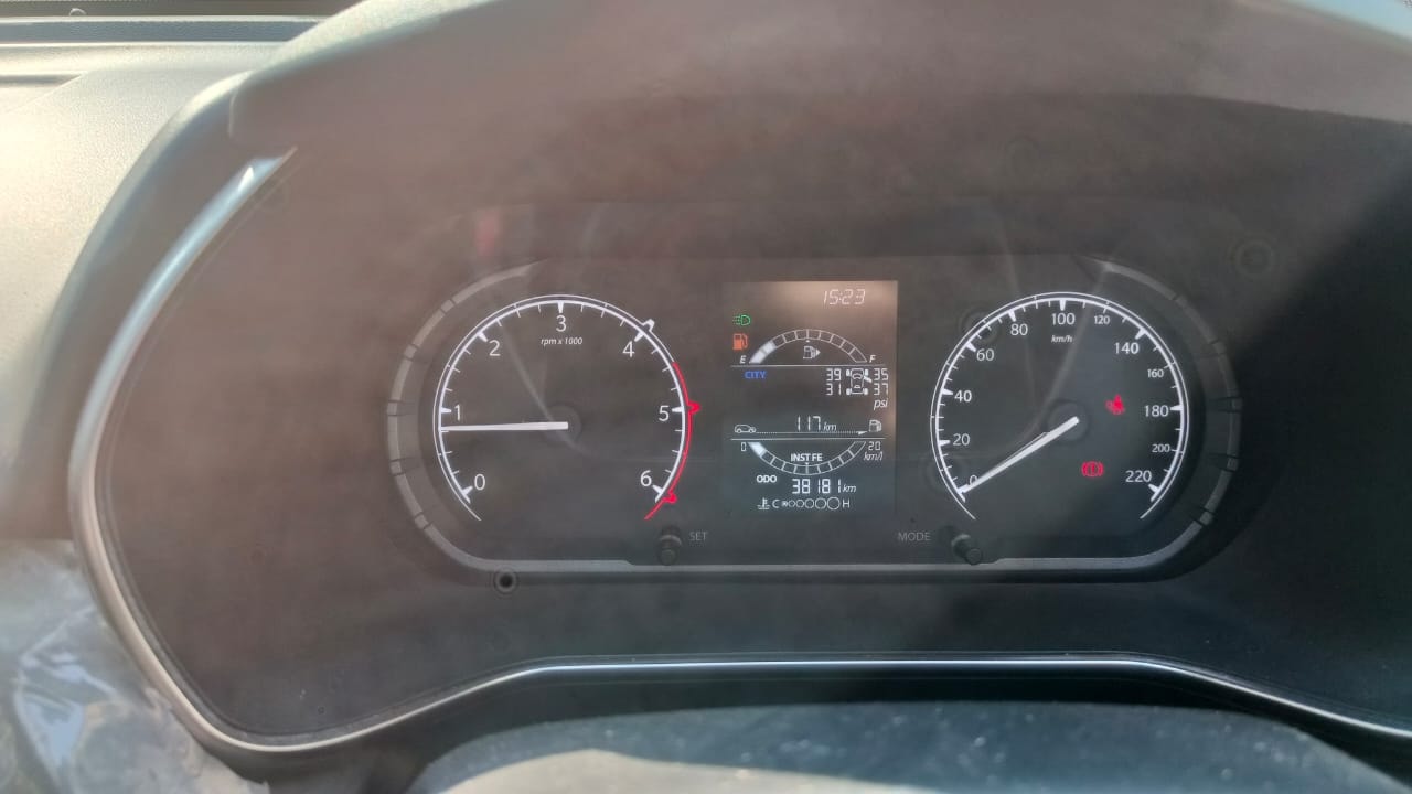 Used 2022 Tata Safari Used 2022 Tata Safari