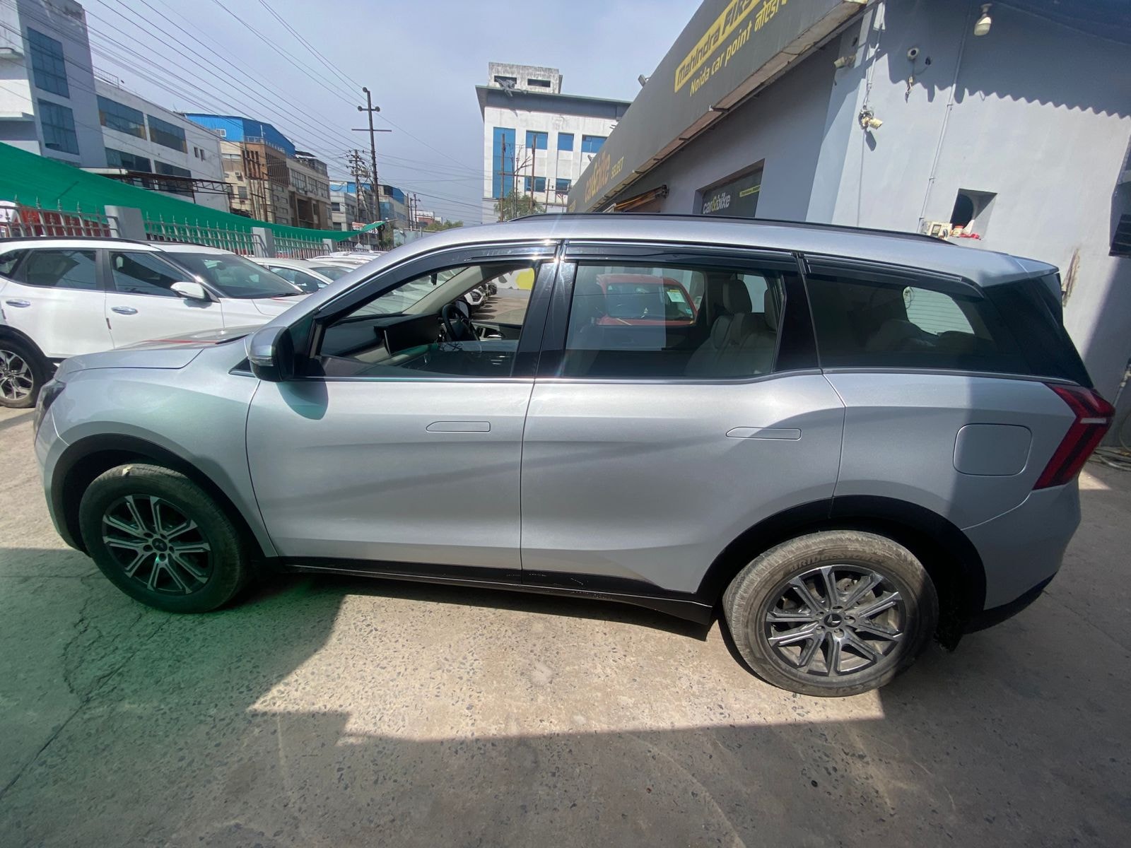 Used 2022 Mahindra XUV700 Used 2022 Mahindra XUV700