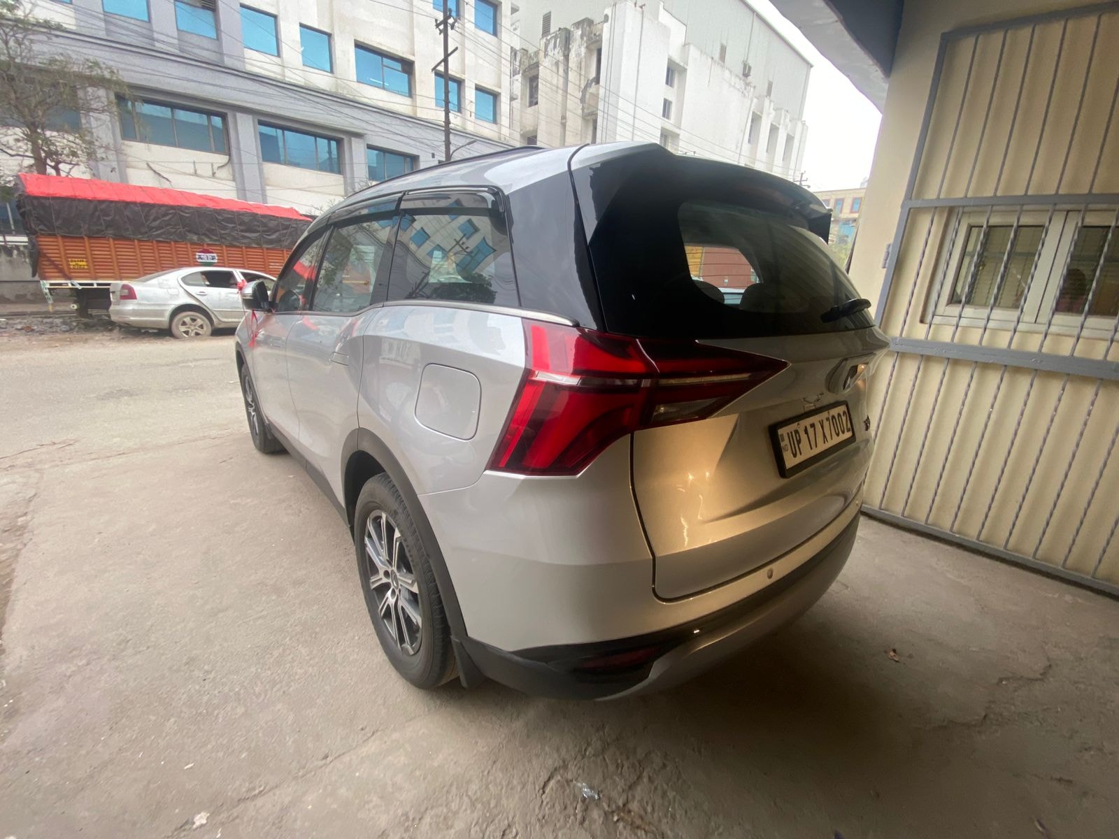 Used 2022 Mahindra XUV700 Used 2022 Mahindra XUV700