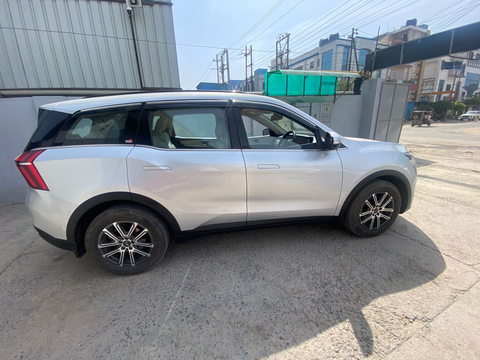 Used 2022 Mahindra XUV700 Used 2022 Mahindra XUV700