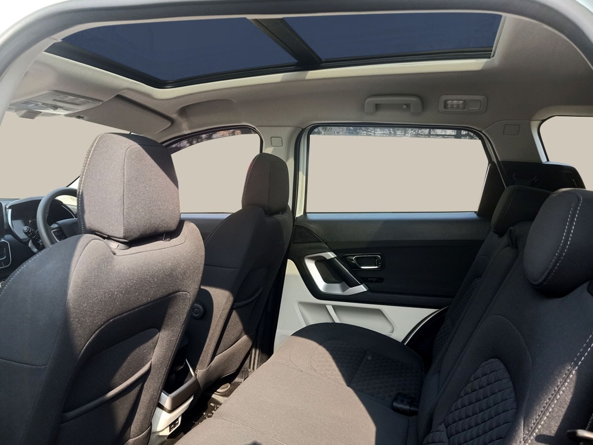 Used 2023 Tata Safari Used 2023 Tata Safari