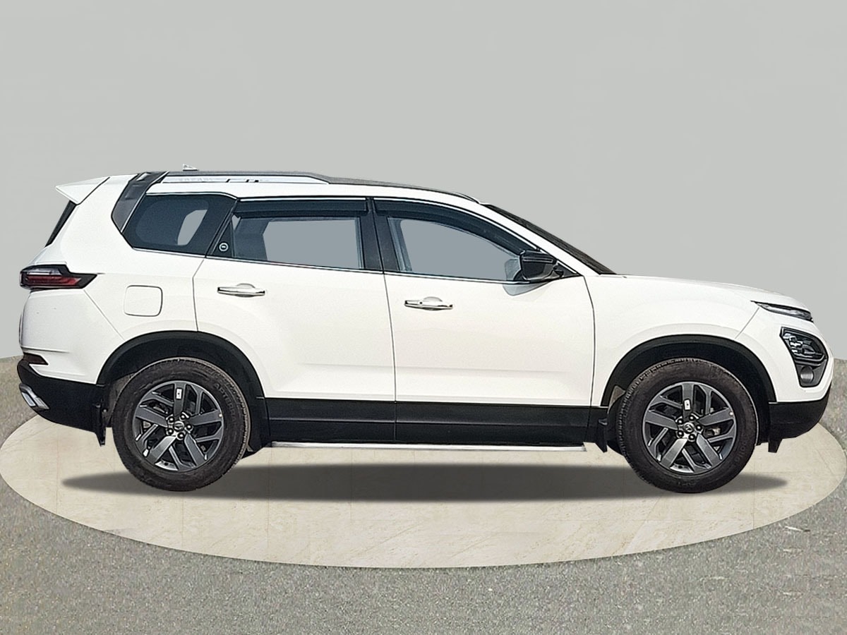 Used 2023 Tata Safari Used 2023 Tata Safari