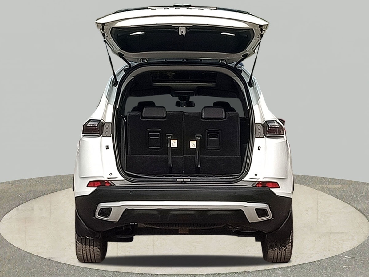 Used 2023 Tata Safari Used 2023 Tata Safari