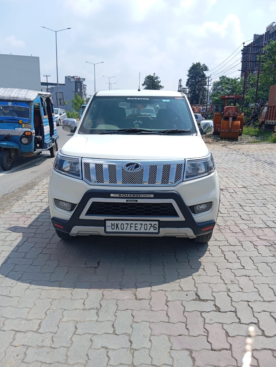 Used 2022 Mahindra Bolero Neo Used 2022 Mahindra Bolero Neo