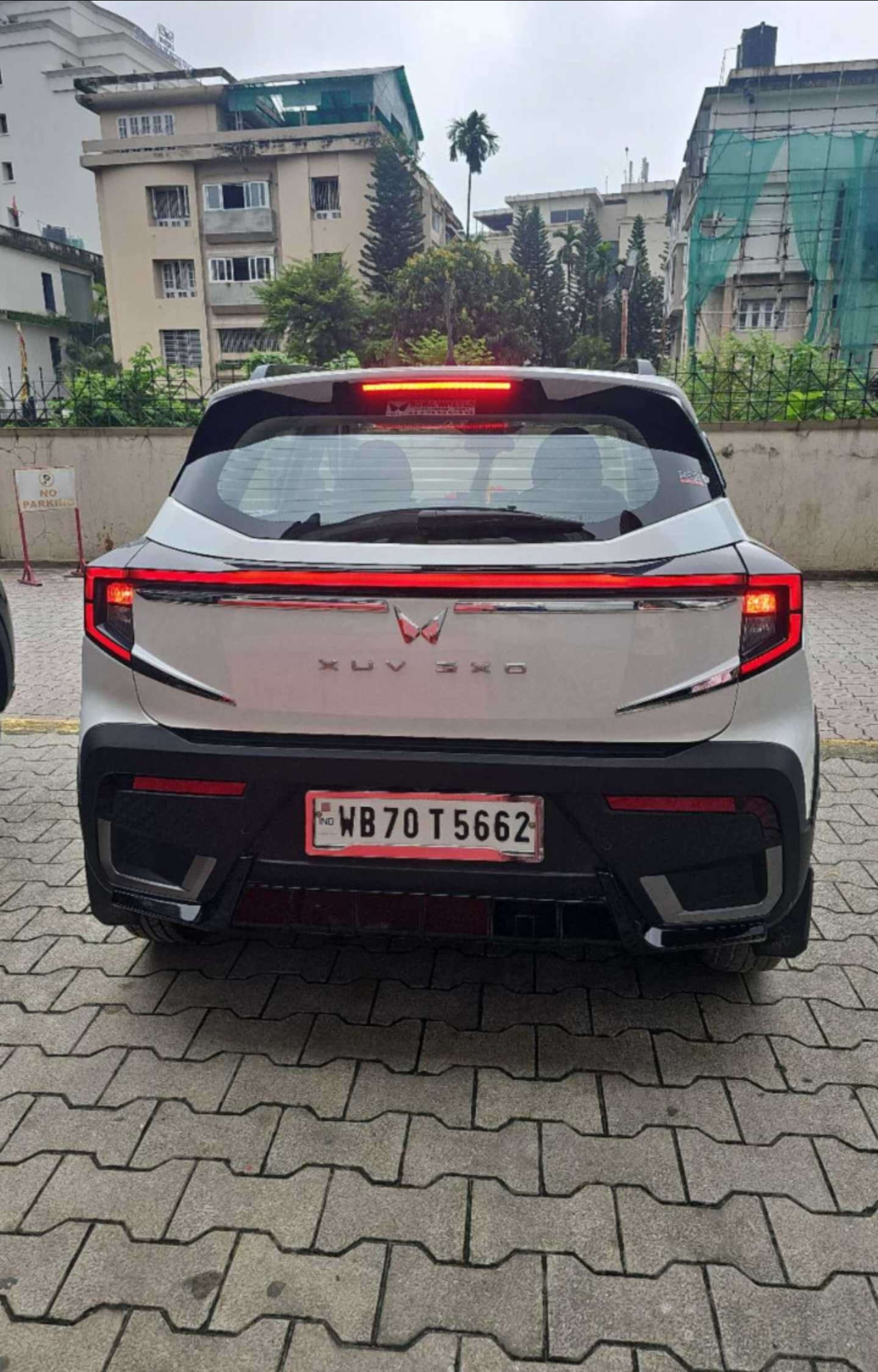 Used 2024 Mahindra XUV 3XO Used 2024 Mahindra XUV 3XO