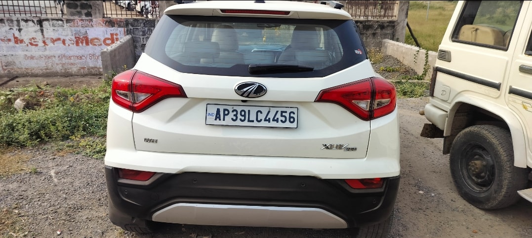 Used 2021 Mahindra XUV300 Used 2021 Mahindra XUV300