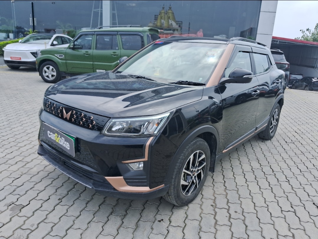 Used 2024 Mahindra XUV400 Used 2024 Mahindra XUV400