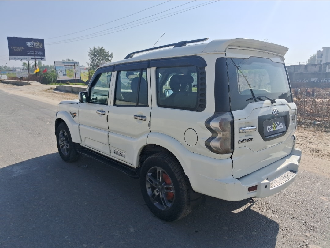 Used 2015 Mahindra Scorpio Used 2015 Mahindra Scorpio