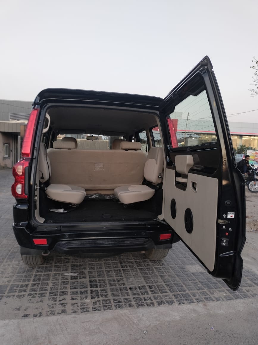 Used 2022 Mahindra Scorpio Classic Used 2022 Mahindra Scorpio Classic