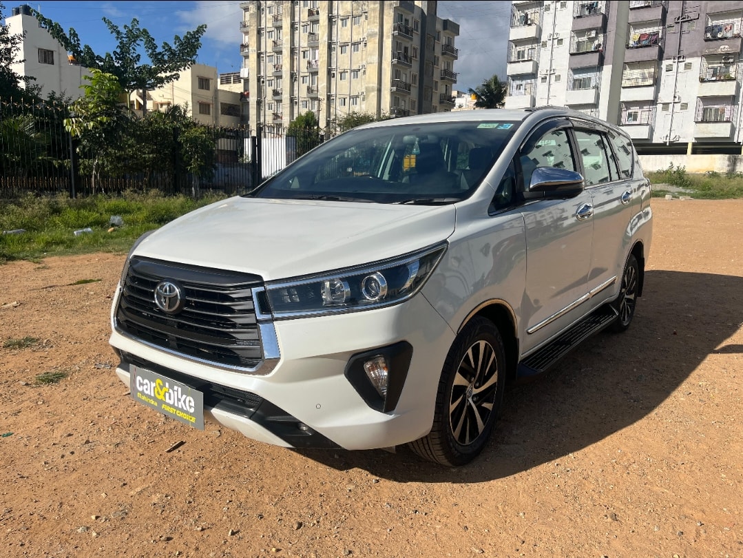 Used 2021 Toyota Innova Crysta Used 2021 Toyota Innova Crysta