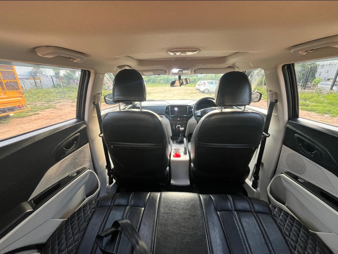 Used 2021 Mahindra XUV300 Used 2021 Mahindra XUV300