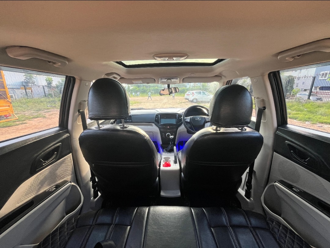 Used 2021 Mahindra XUV300 Used 2021 Mahindra XUV300