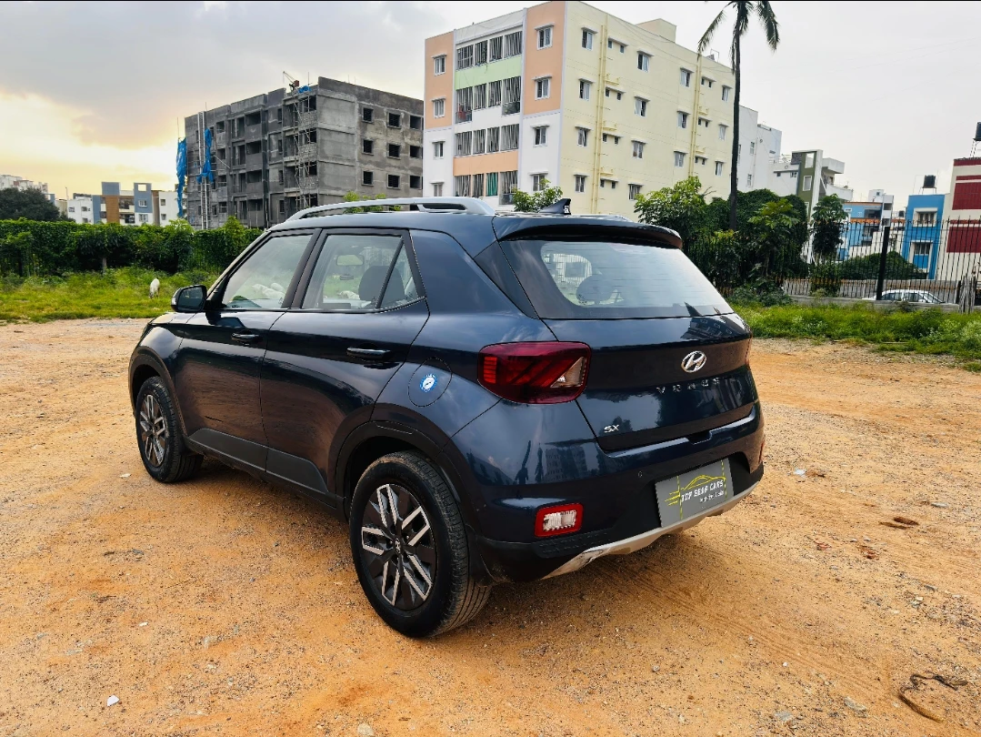 Used 2022 Hyundai Venue Used 2022 Hyundai Venue