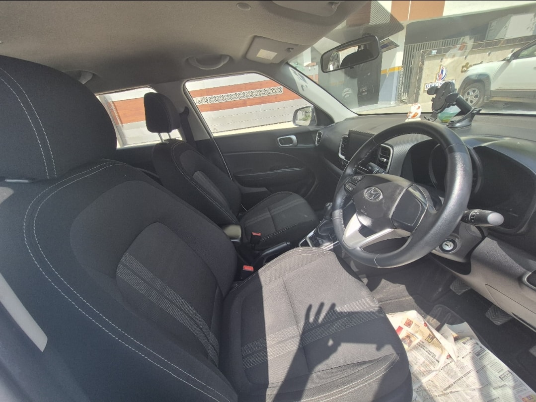 Used 2021 Hyundai Venue Used 2021 Hyundai Venue