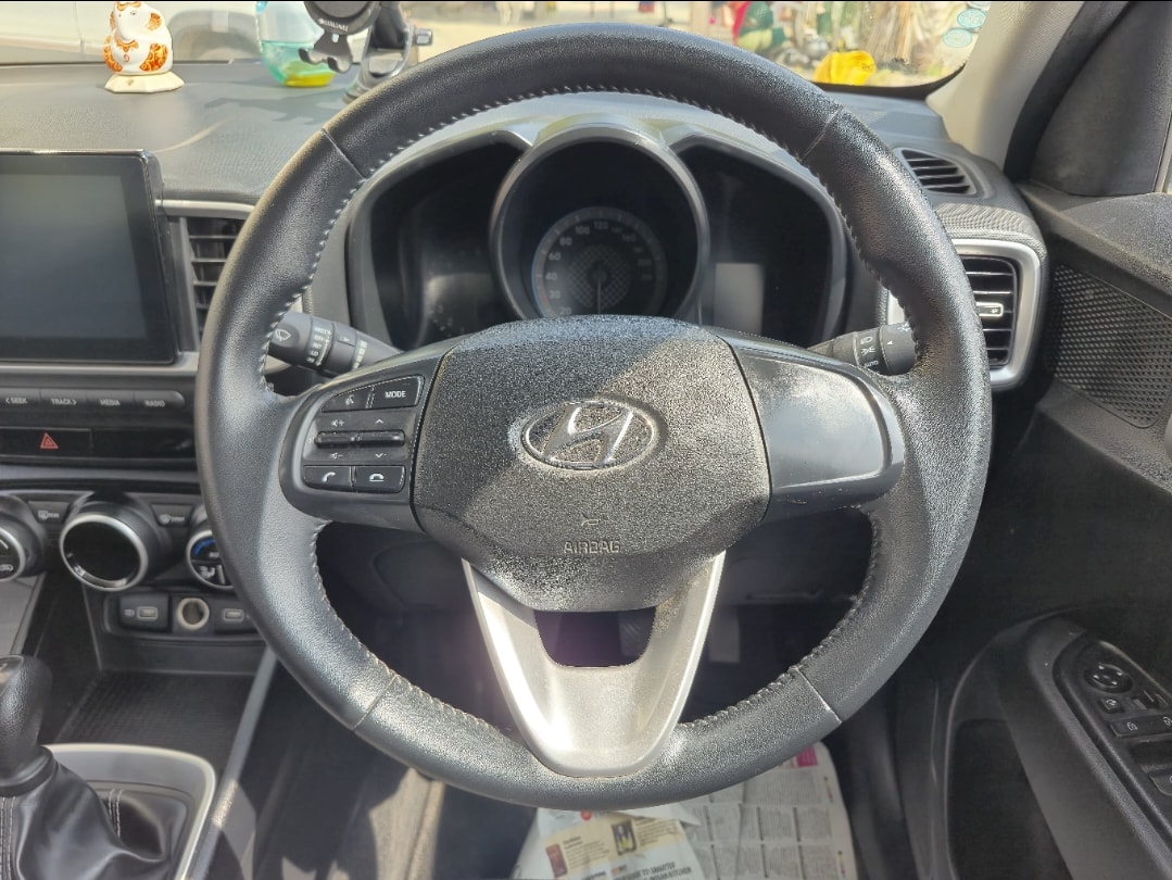 Used 2021 Hyundai Venue Used 2021 Hyundai Venue