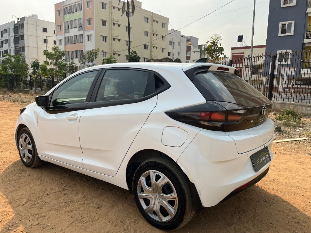Used 2023 Tata Altroz Used 2023 Tata Altroz