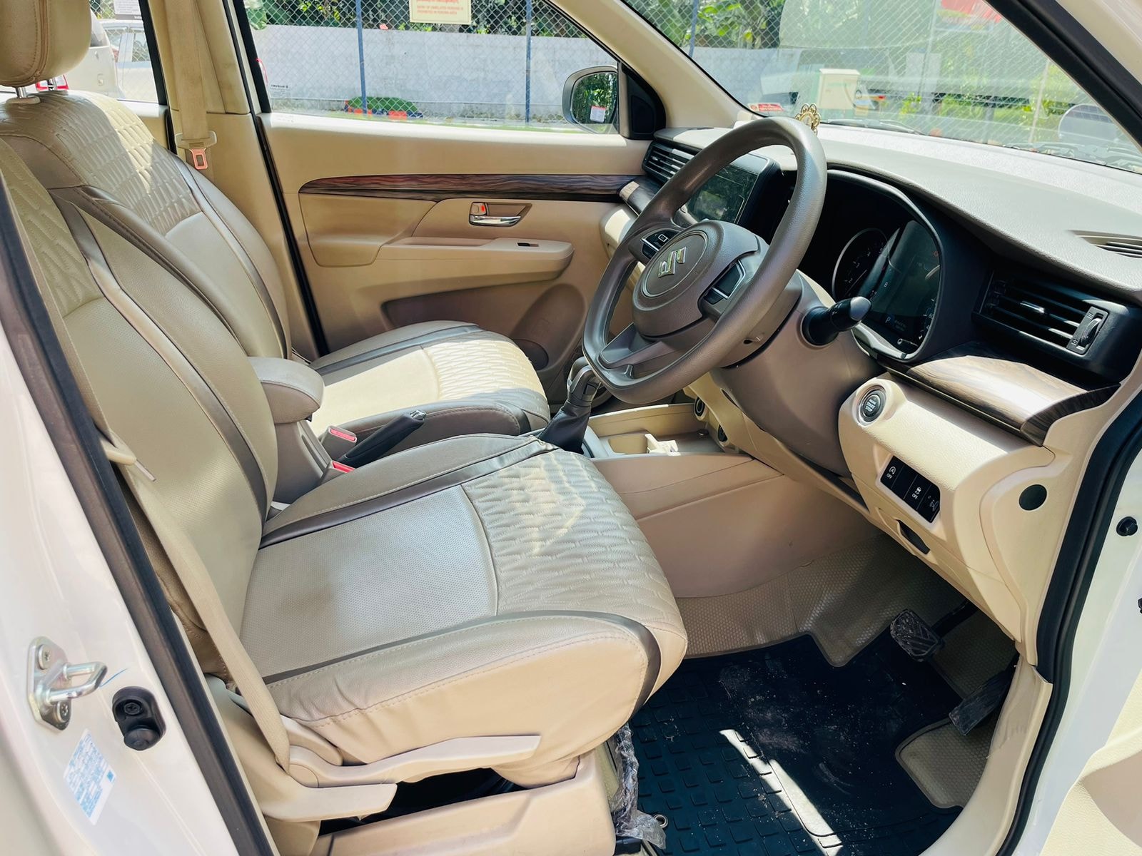 Ertiga image 13 Ertiga image 13