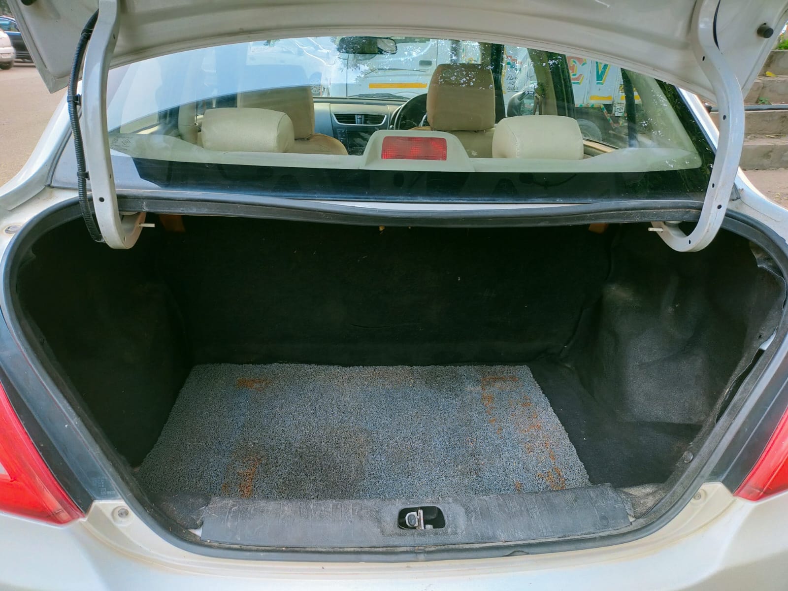 Swift DZire image 5 Swift DZire image 5