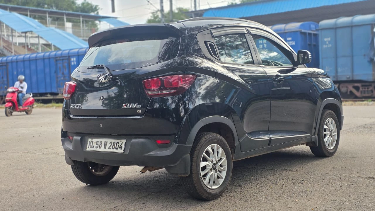 Used 2017 Mahindra KUV100 Used 2017 Mahindra KUV100