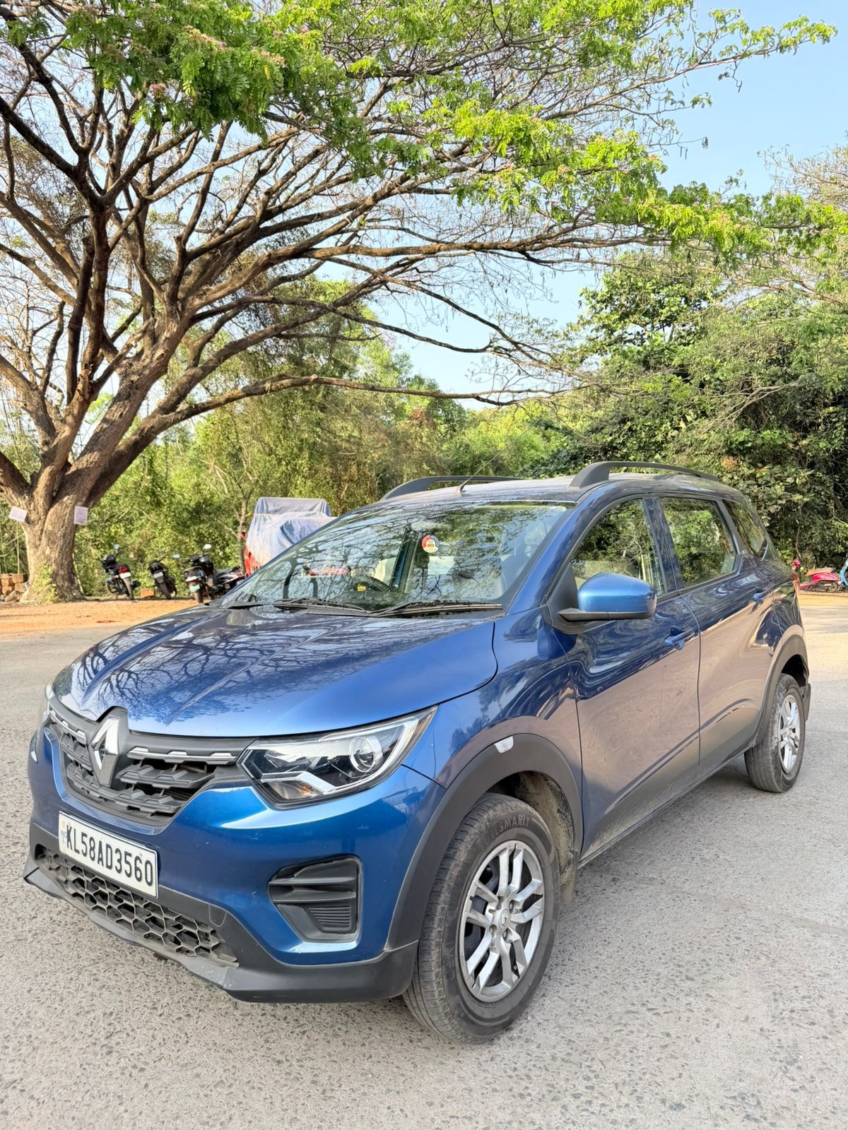 Used 2020 Renault Triber Used 2020 Renault Triber