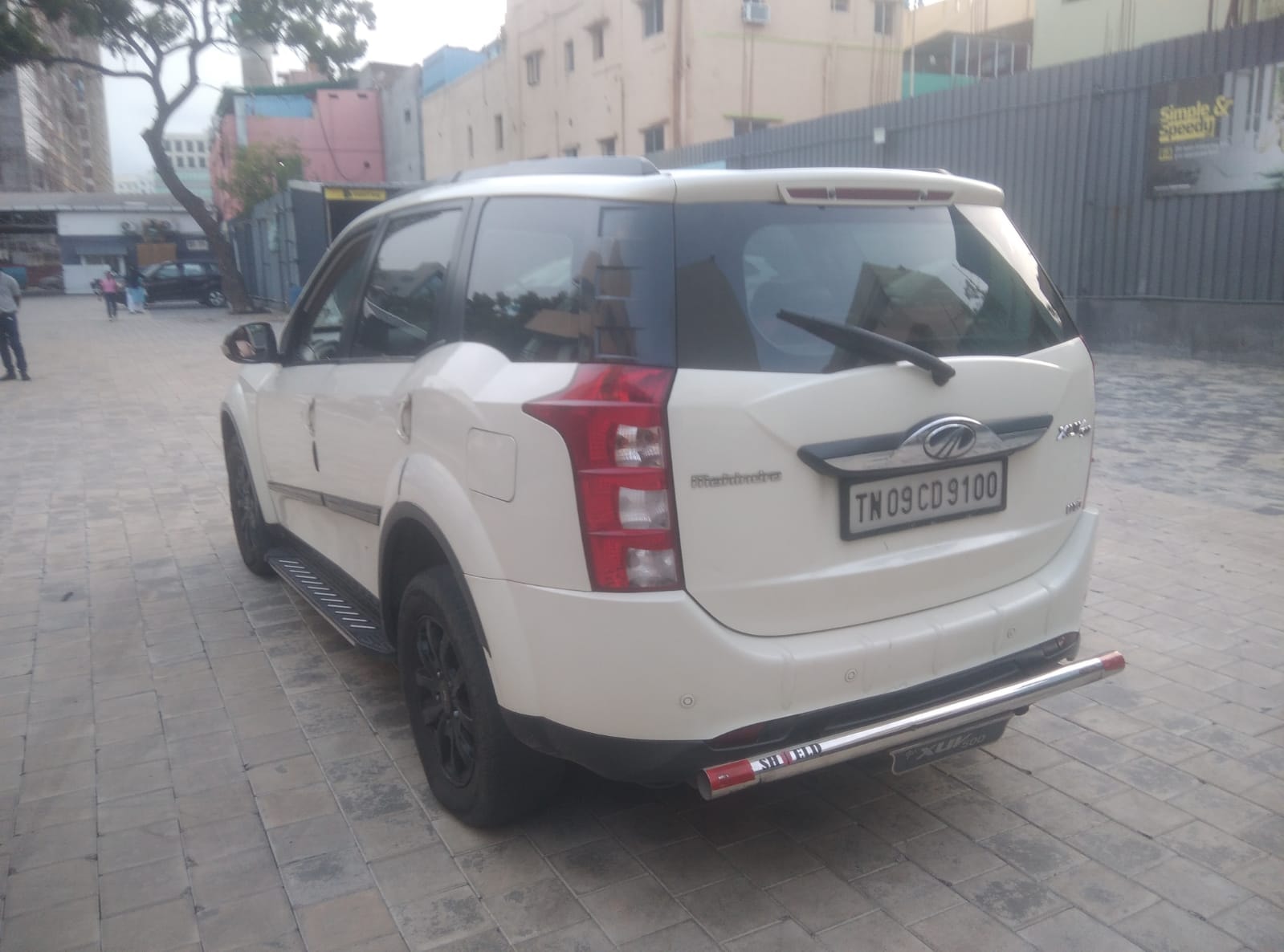 XUV500 image 4 XUV500 image 4