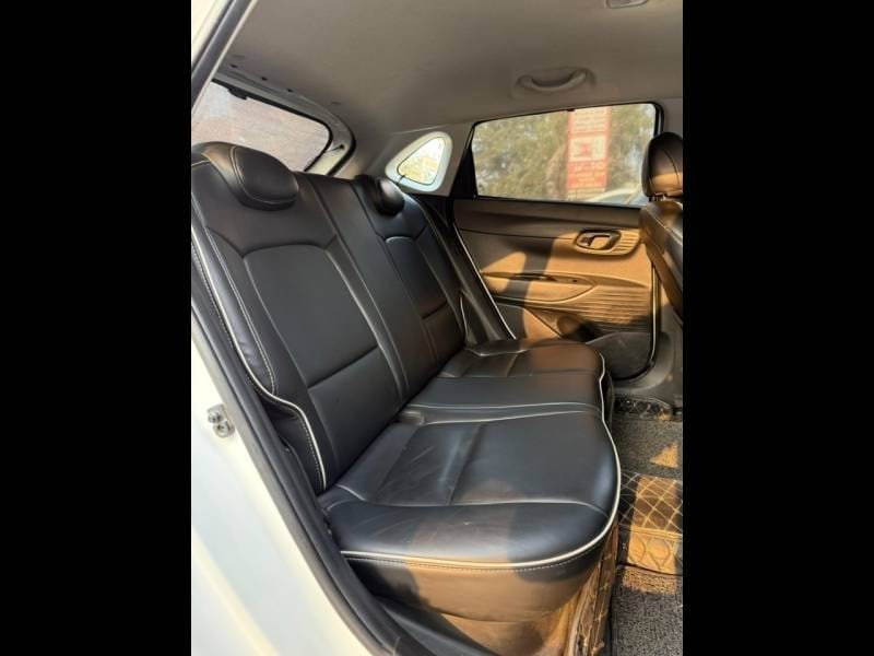 Elite i20 image 13 Elite i20 image 13