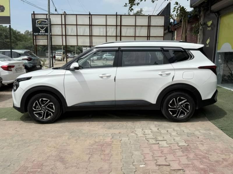 Used 2022 Kia Carens Used 2022 Kia Carens