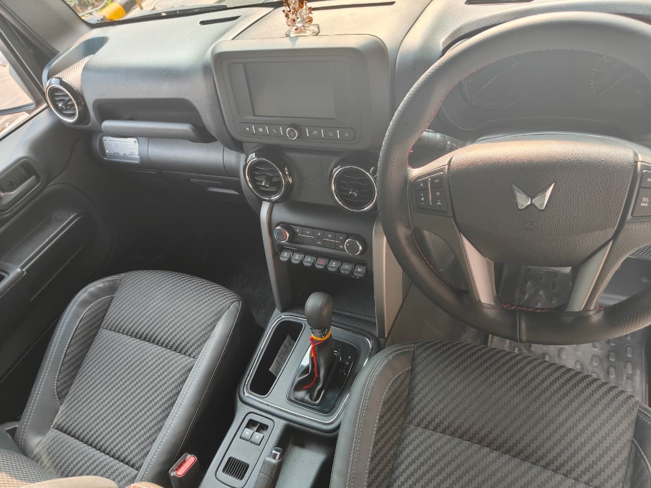 Used 2025 Mahindra Thar Used 2025 Mahindra Thar