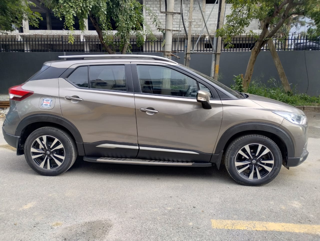 Used 2019 Nissan Kicks Used 2019 Nissan Kicks