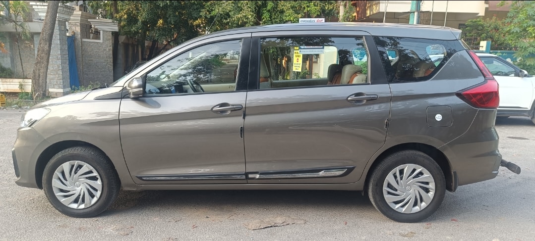 Used 2021 Maruti Suzuki Ertiga Used 2021 Maruti Suzuki Ertiga