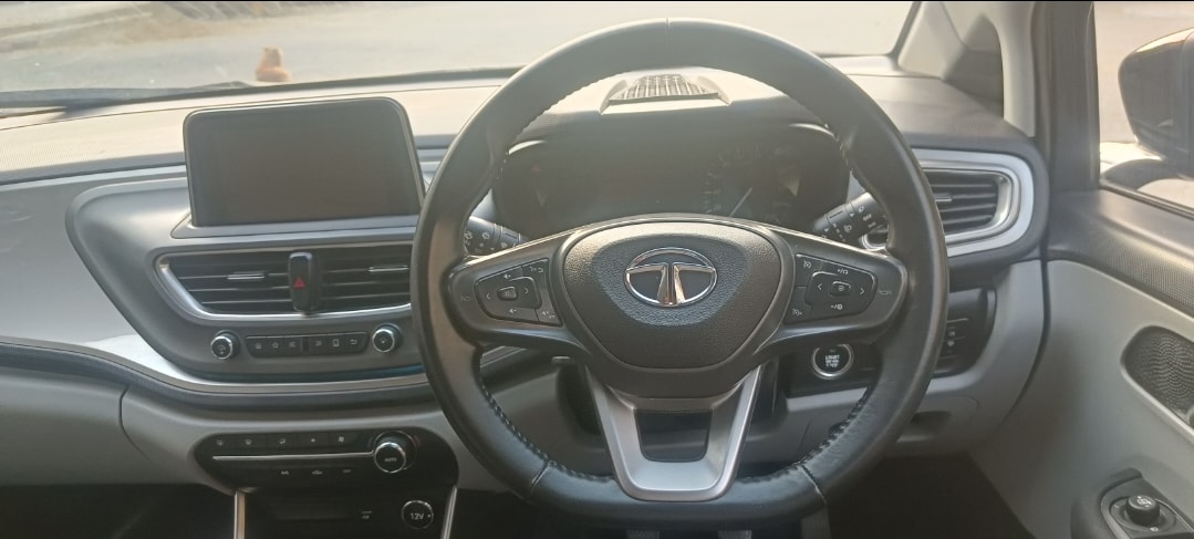 Used 2020 Tata Altroz Used 2020 Tata Altroz