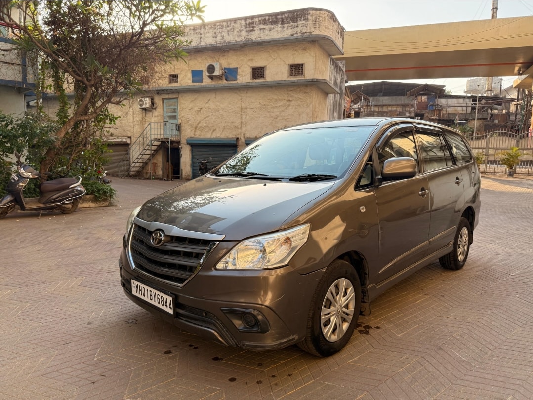 Innova image 5 Innova image 5