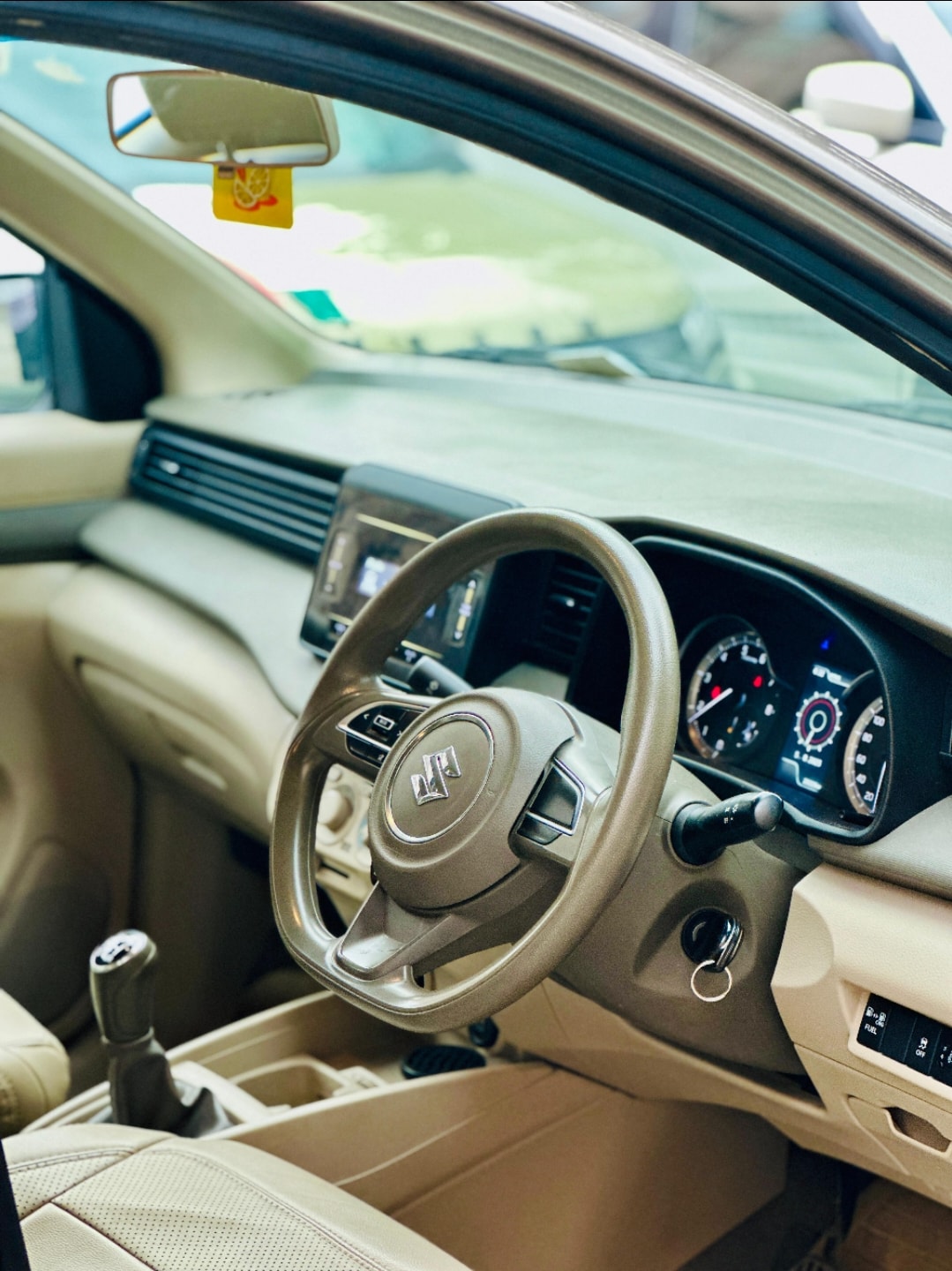 Ertiga image 11 Ertiga image 11