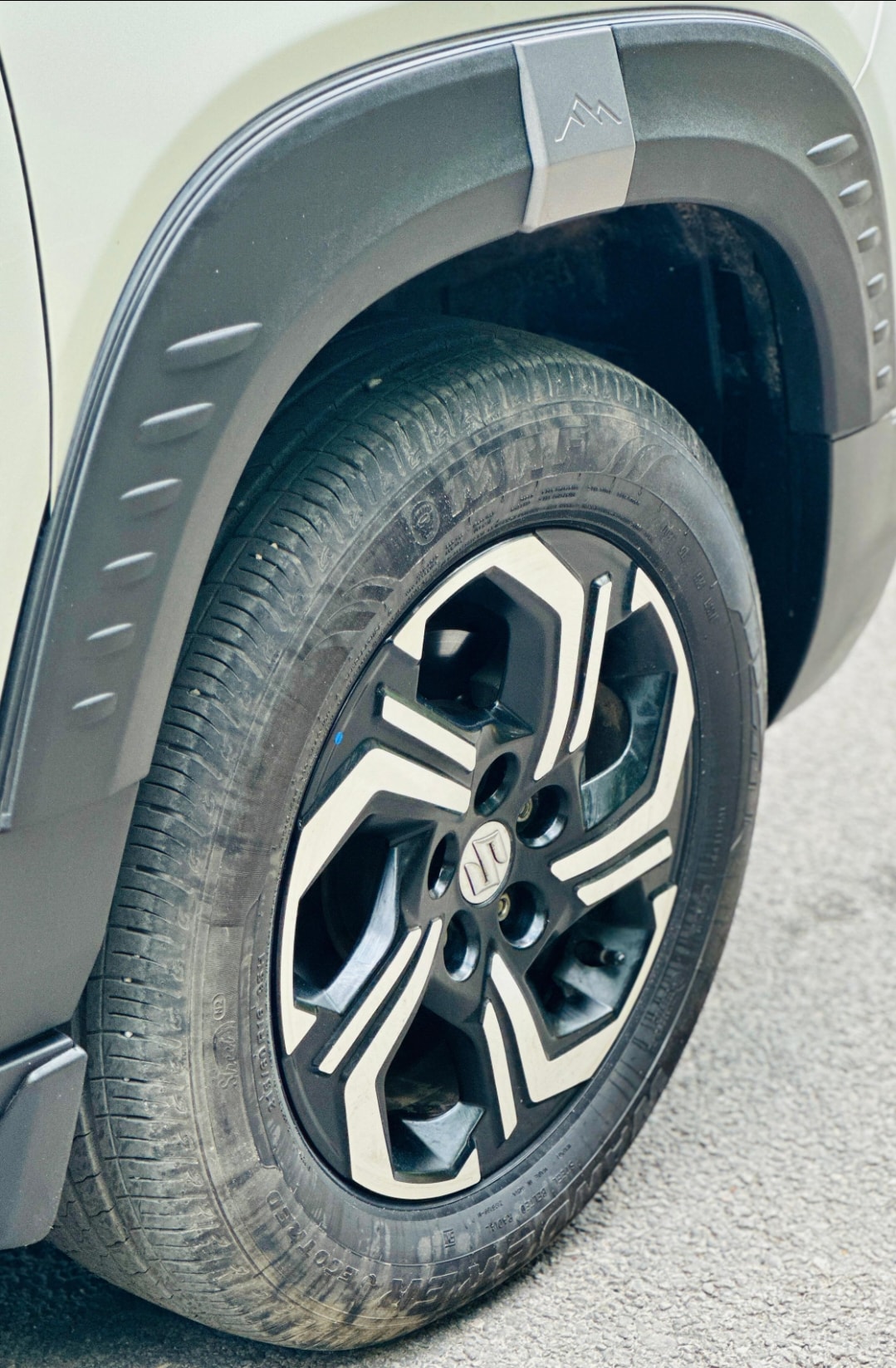 Brezza image 9 Brezza image 9