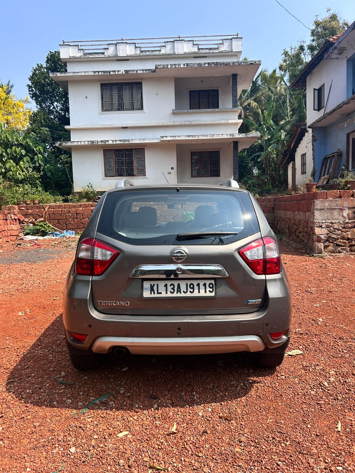 Used 2017 Nissan Terrano Used 2017 Nissan Terrano