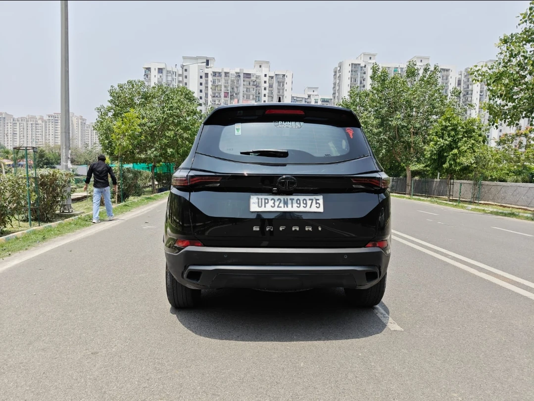 Used 2023 Tata Safari Used 2023 Tata Safari
