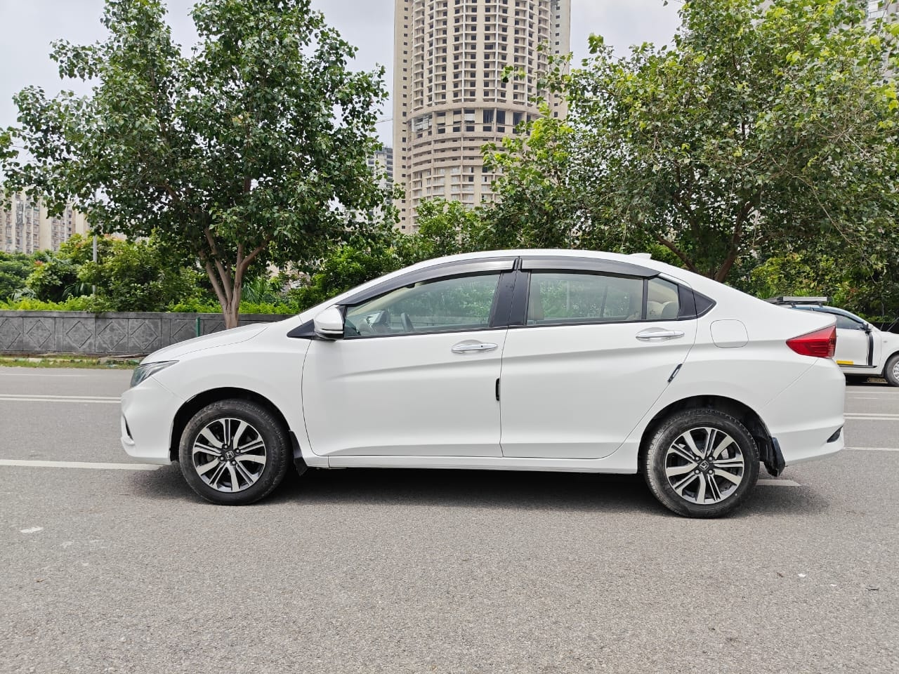 City image 2 City image 2