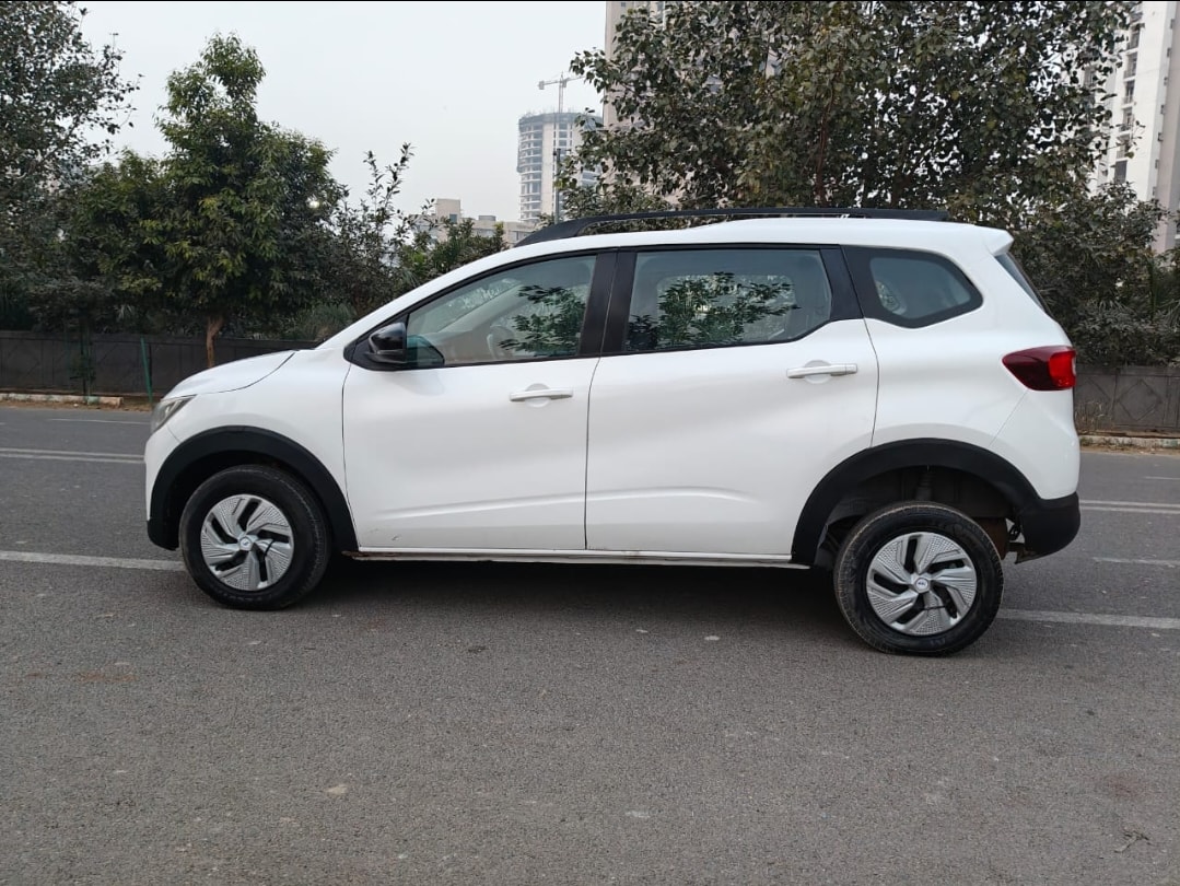 Used 2023 Renault Triber Used 2023 Renault Triber